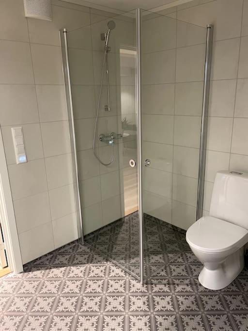 לקנס Lofoten - New Apartment, Close To Airport. מראה חיצוני תמונה